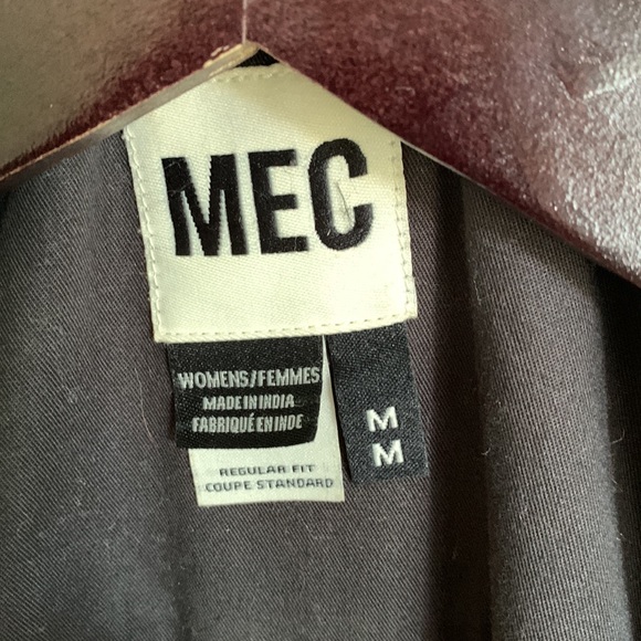 MEC Fall Jacket - Picture 4 of 6